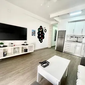https://apartamento-kira.es-andalucia.com